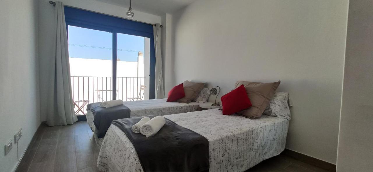 Parking, Ubicacion Y Confort Tarifa Zewnętrze zdjęcie